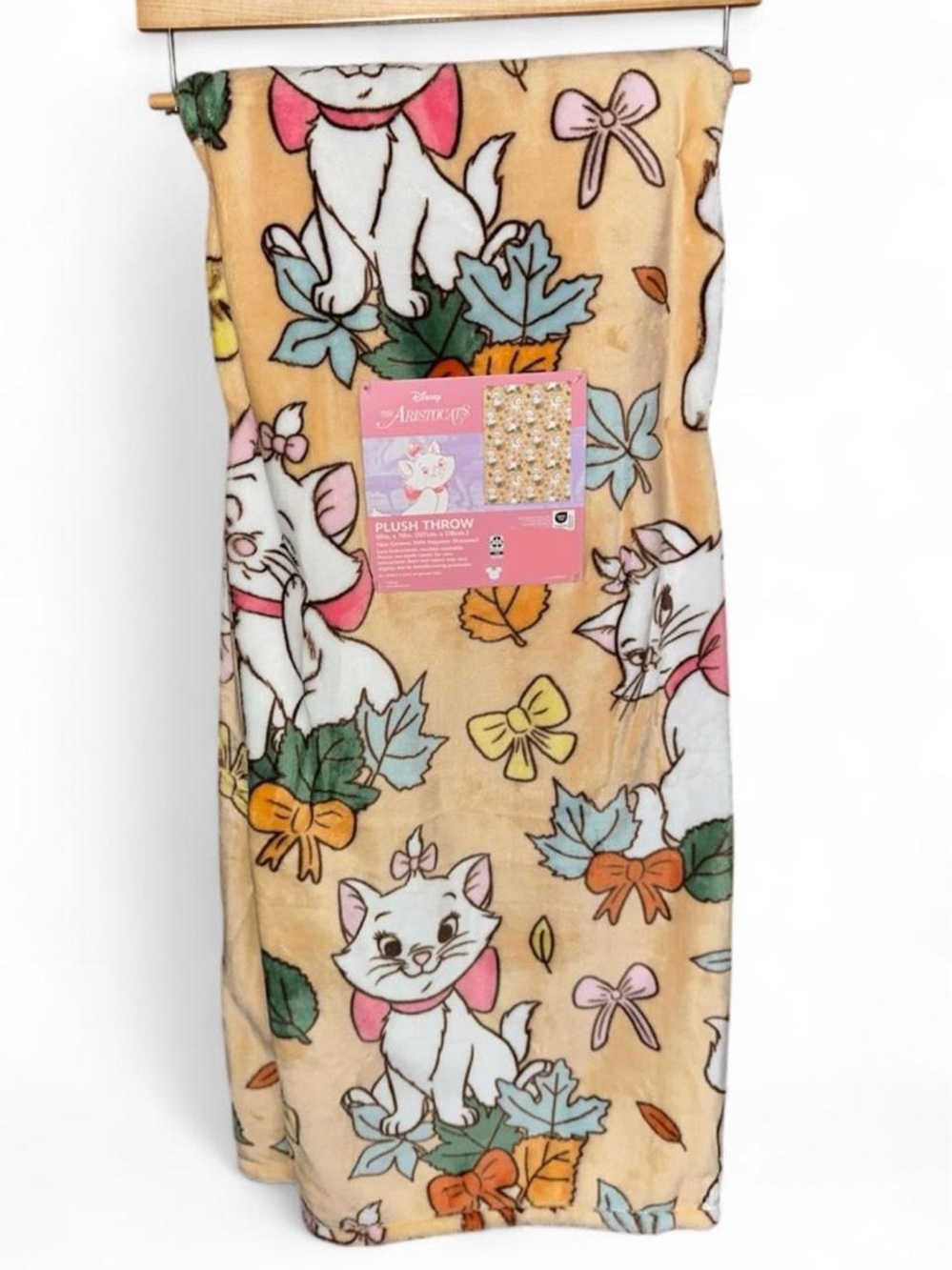 Disney Aristocats Marie Fall Plush Throw Blanket